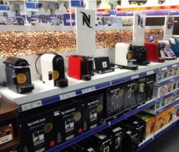 Nestlé a Dago vylepšují v Electroworldu prezentaci kapslové kávy, očekávají růst prodejů přes deset procent