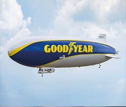 Goodyear / Ikona na stadionech i nad nimi